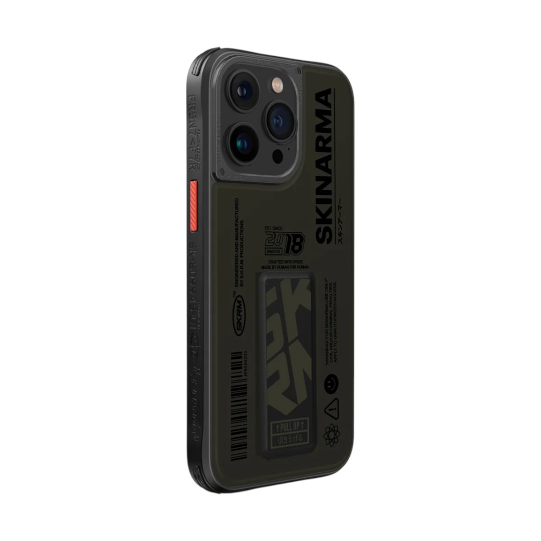 SKINARMA SPUNK Mag-Charge Case